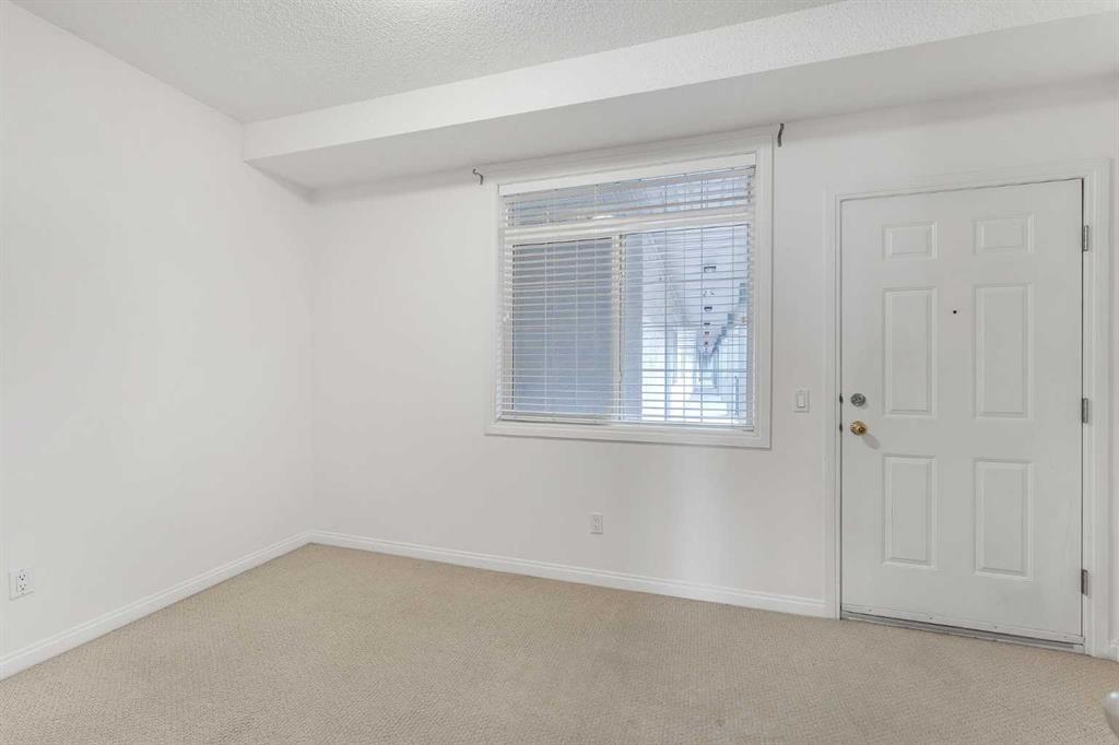527 15 Avenue SW, #212
