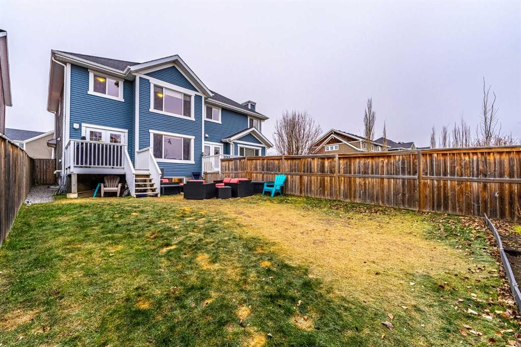 794 River Heights Crescent