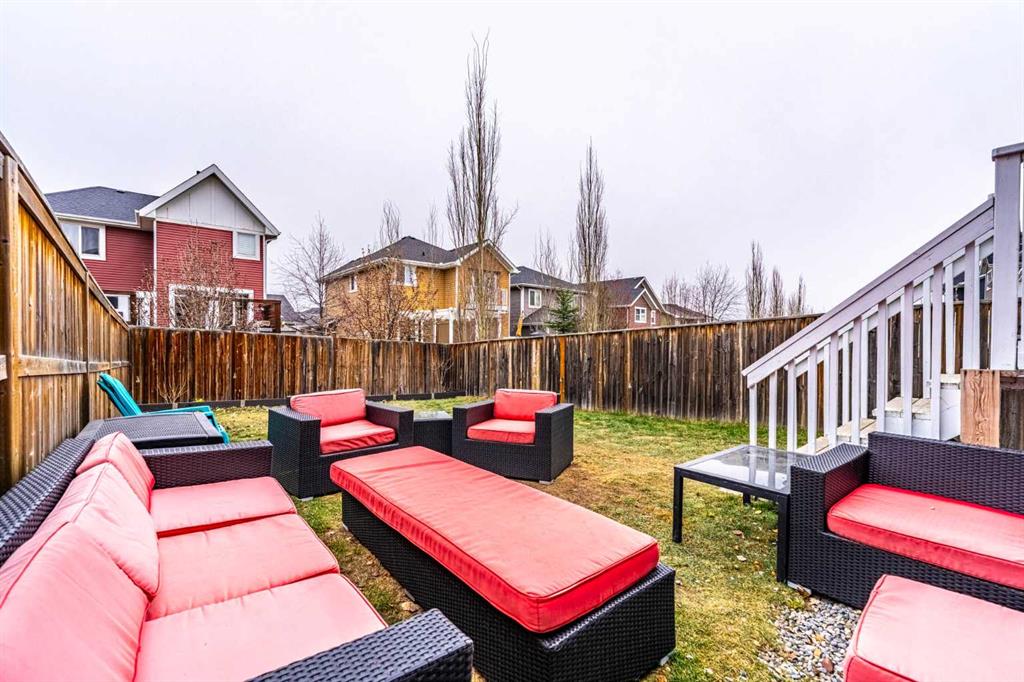 794 River Heights Crescent