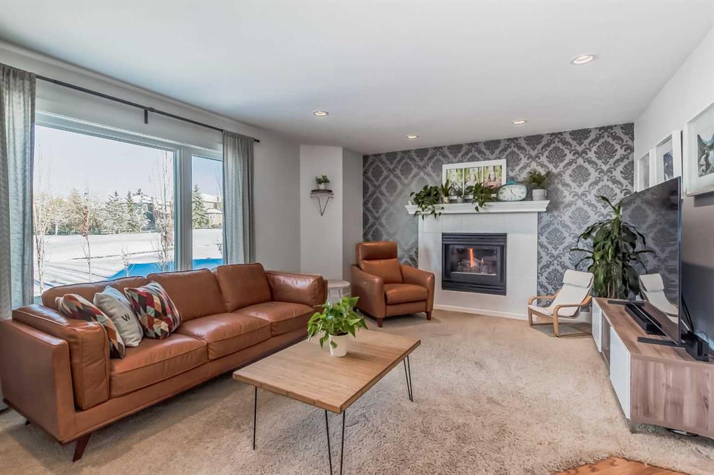 417 Lakeside Greens Place
