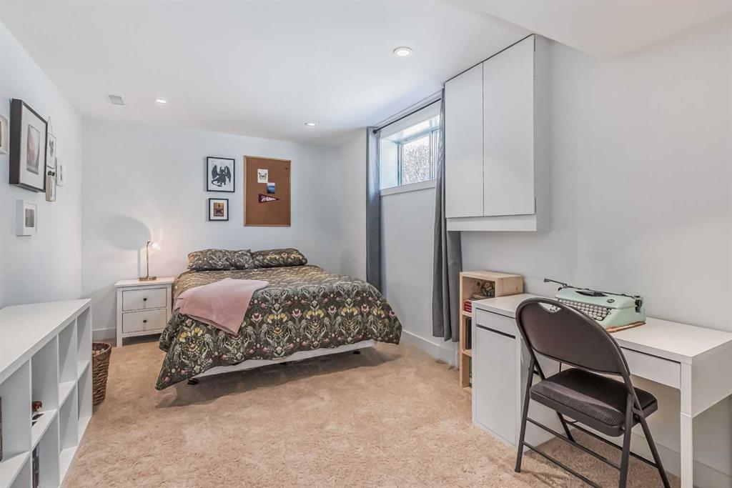 417 Lakeside Greens Place