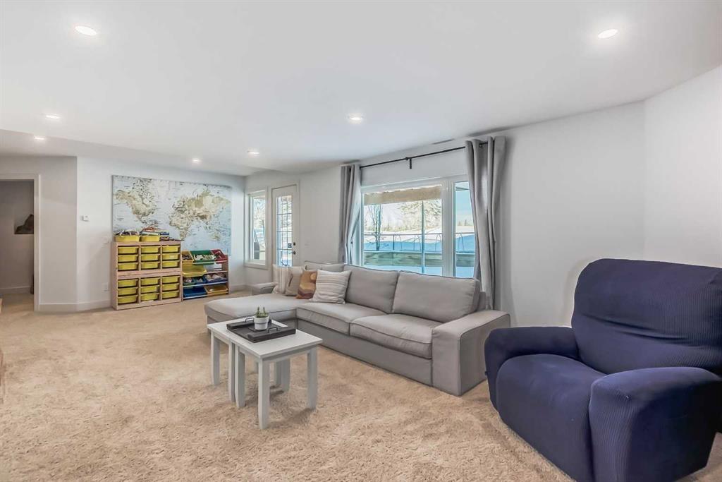 417 Lakeside Greens Place