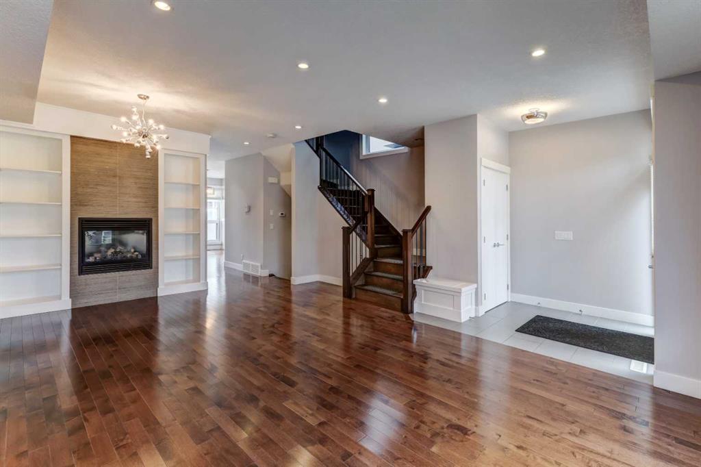 2018 37 Street SW
