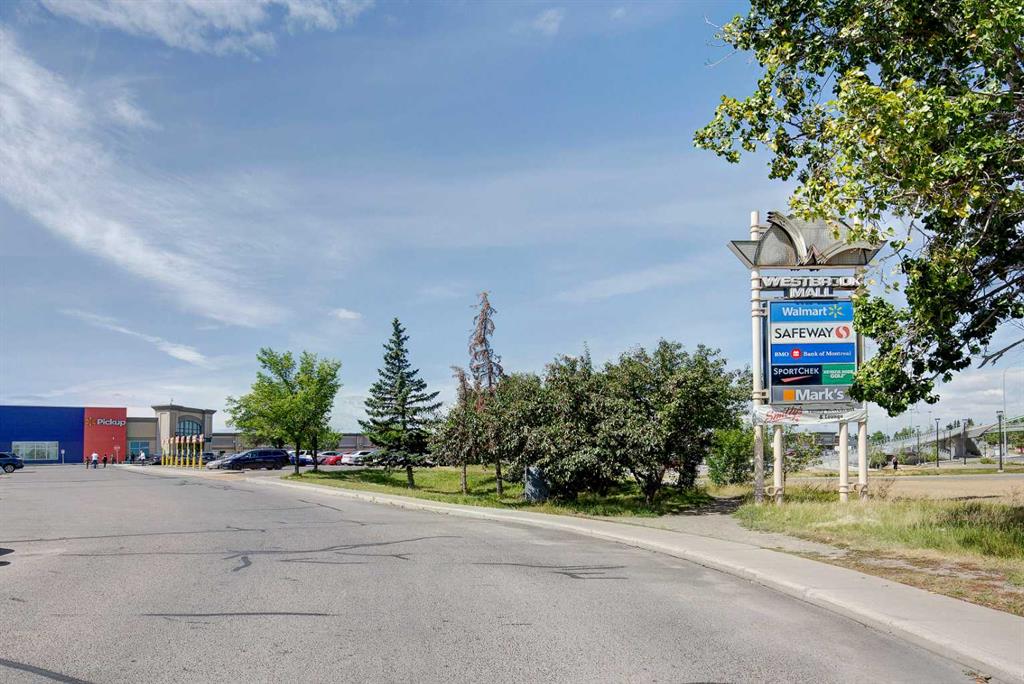 2018 37 Street SW