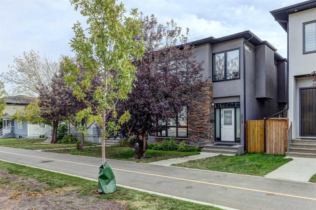 2018 37 Street SW
