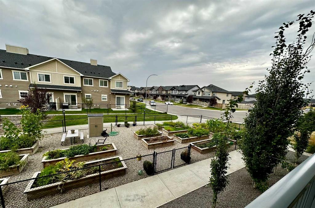 181 Skyview Ranch Manor NE, #2204