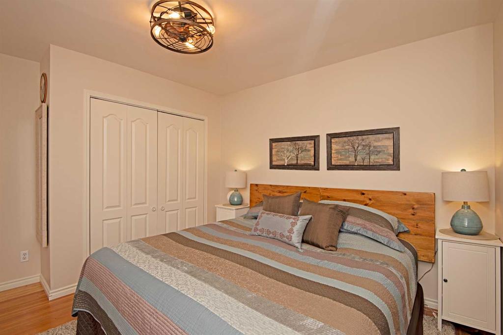 148 Crescent Road W
