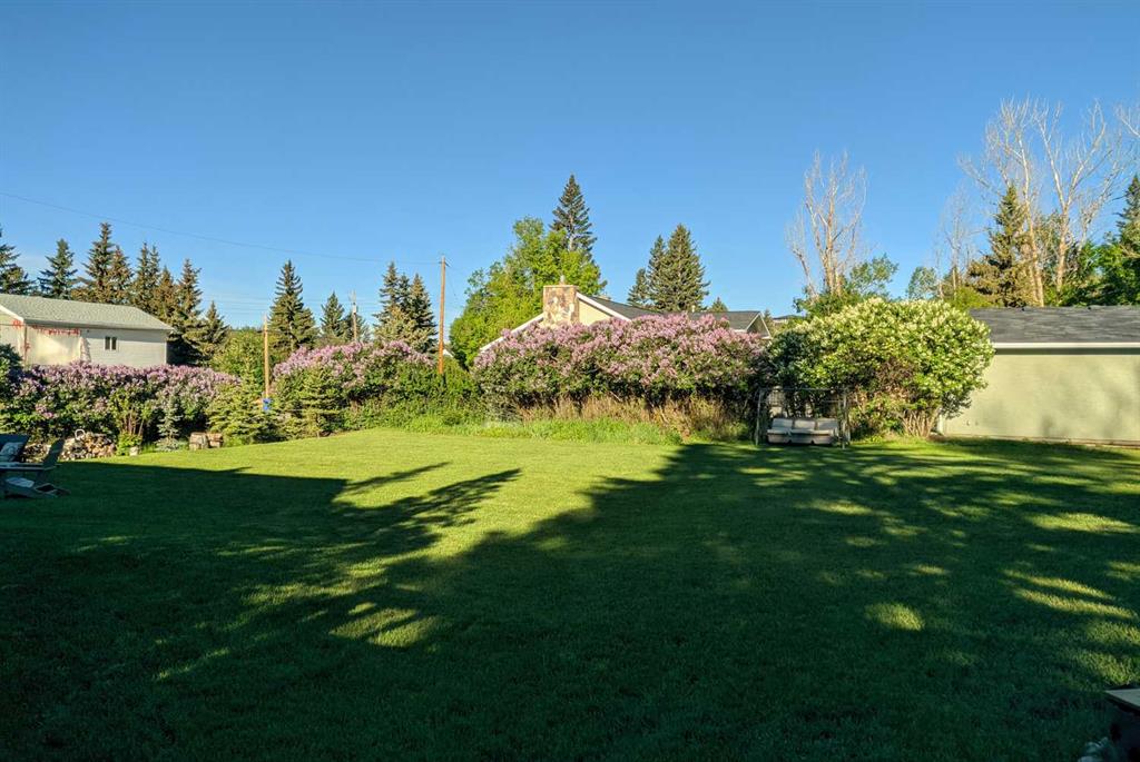 148 Crescent Road W