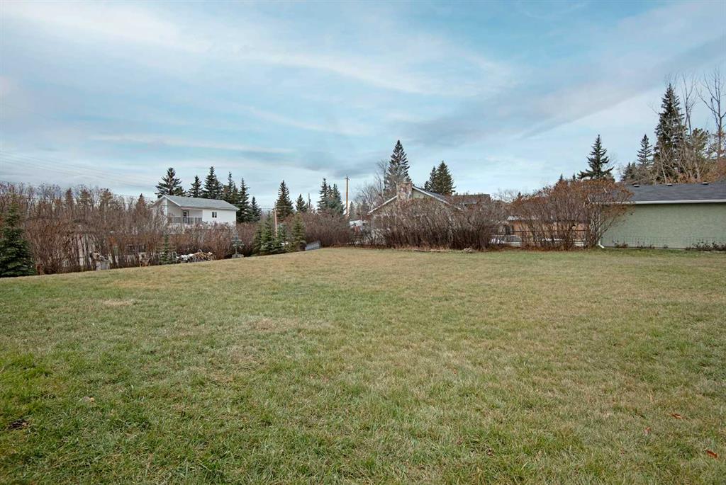 148 Crescent Road W