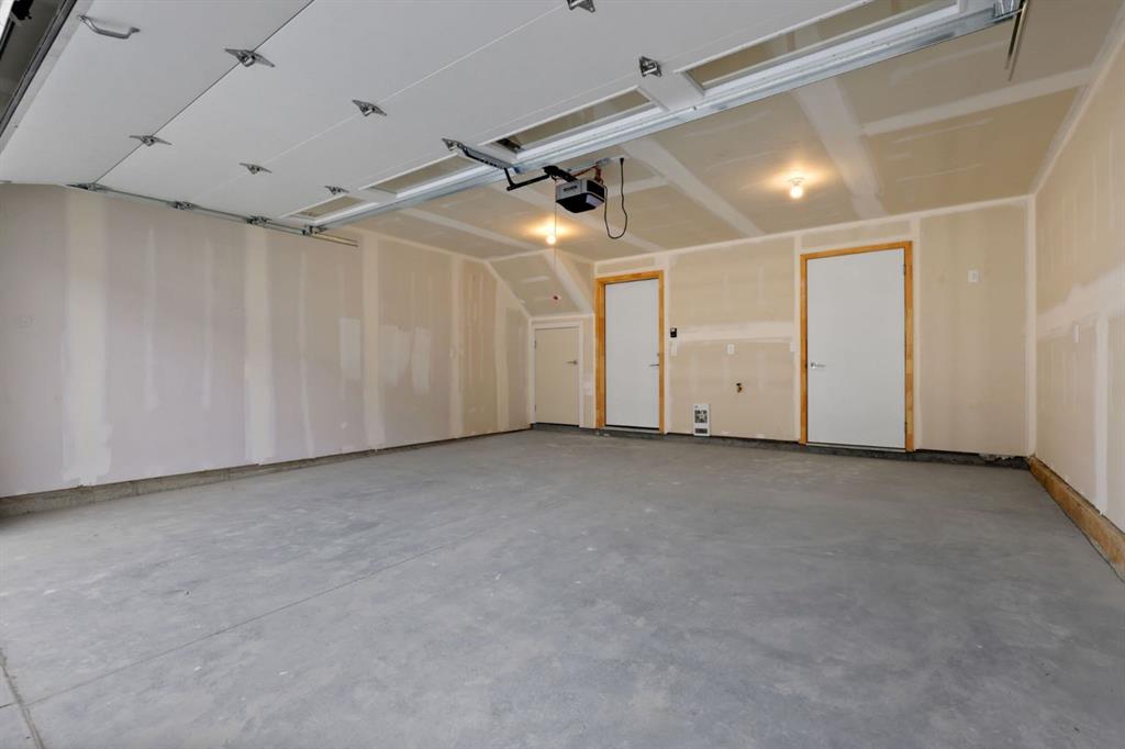 669 Savanna Boulevard NE, #213