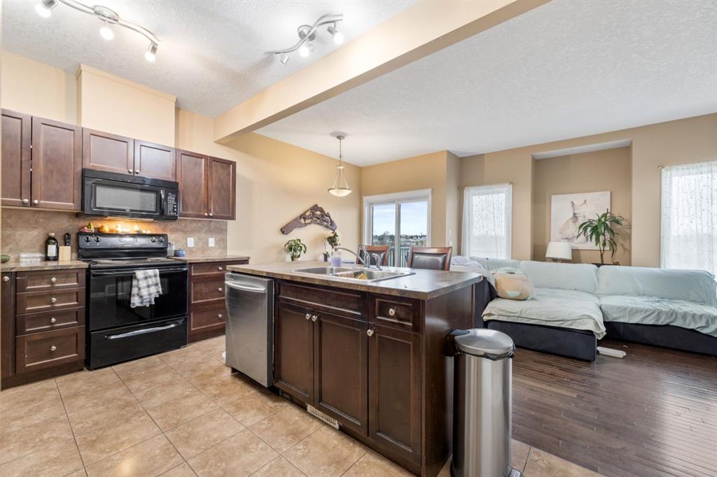 620 Luxstone Landing SW, #501