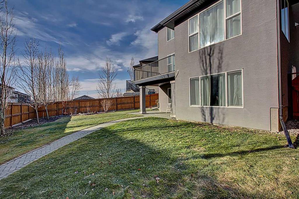 86 Cranarch View SE