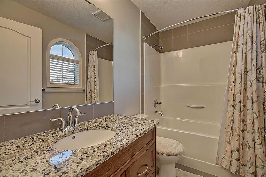 86 Cranarch View SE