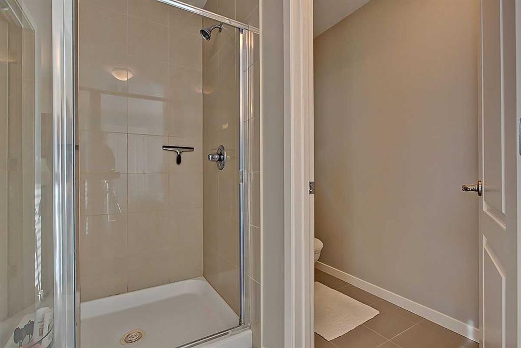 86 Cranarch View SE