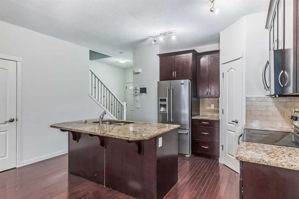29 Evansridge Circle NW