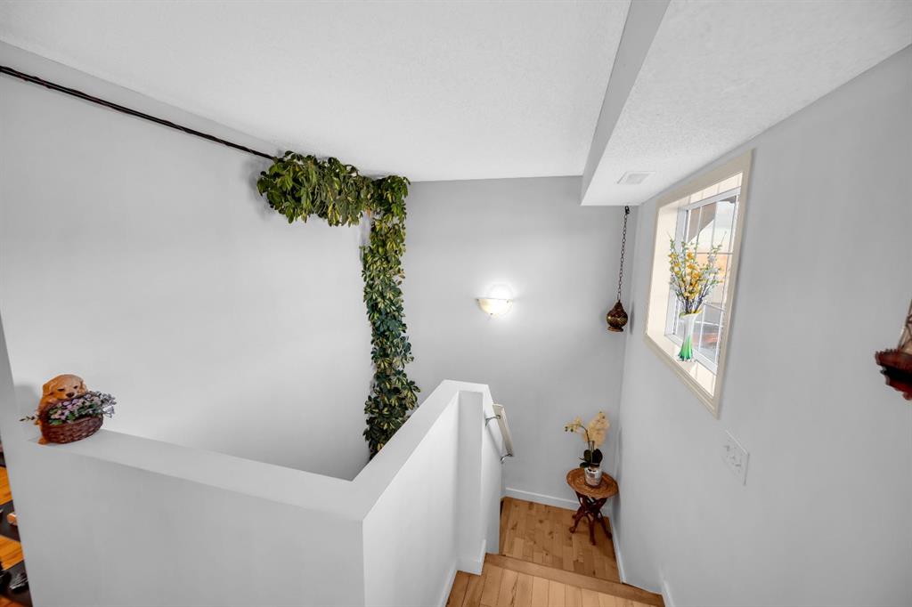 246 Saddlebrook Pointe NE