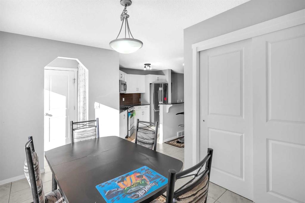9 Walden Drive SE