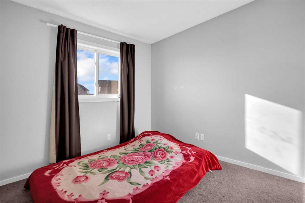 9 Walden Drive SE