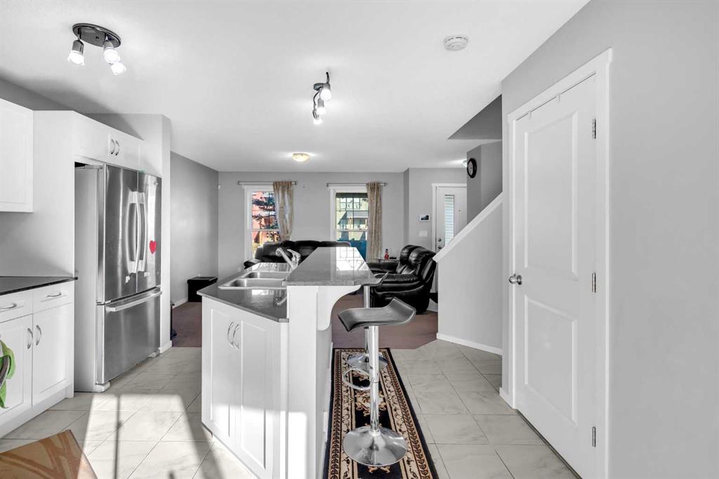 9 Walden Drive SE