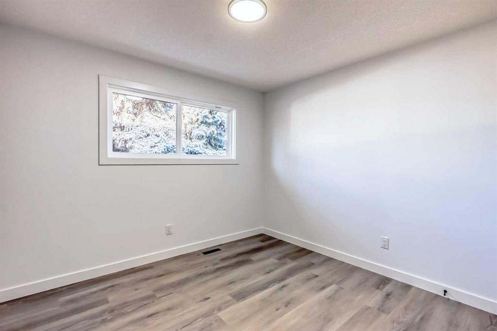 32 Glacier Drive SW