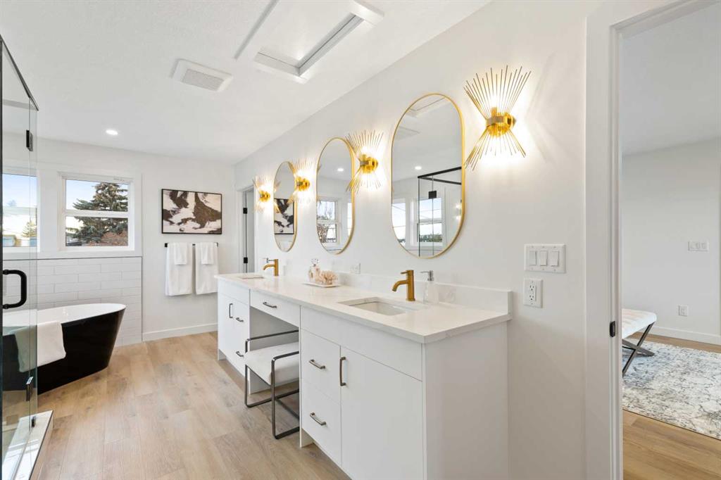 32 Glacier Drive SW