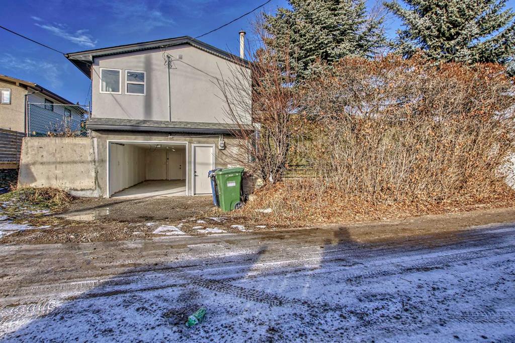 32 Glacier Drive SW