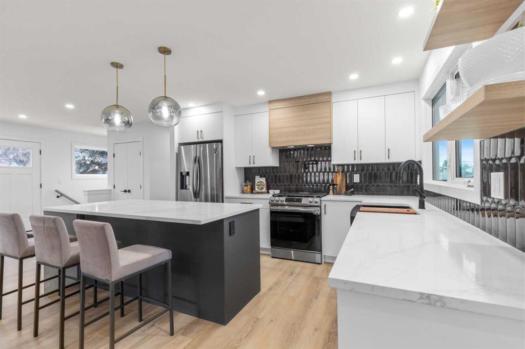 32 Glacier Drive SW