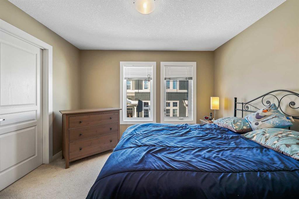 1605 Evanston Square NW