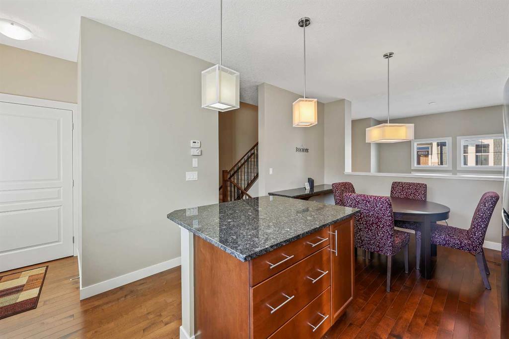 1605 Evanston Square NW
