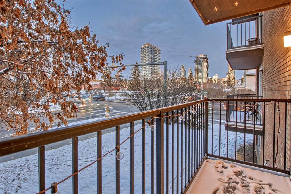 1703 11 Avenue SW, #22