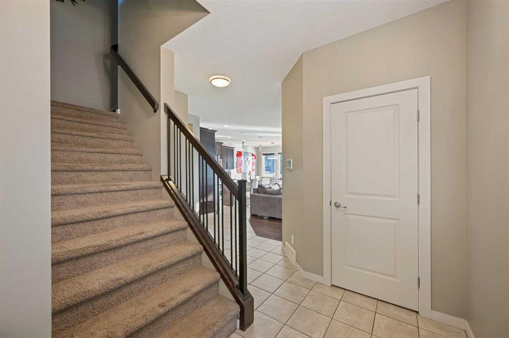 147 Mahogany Terrace SE