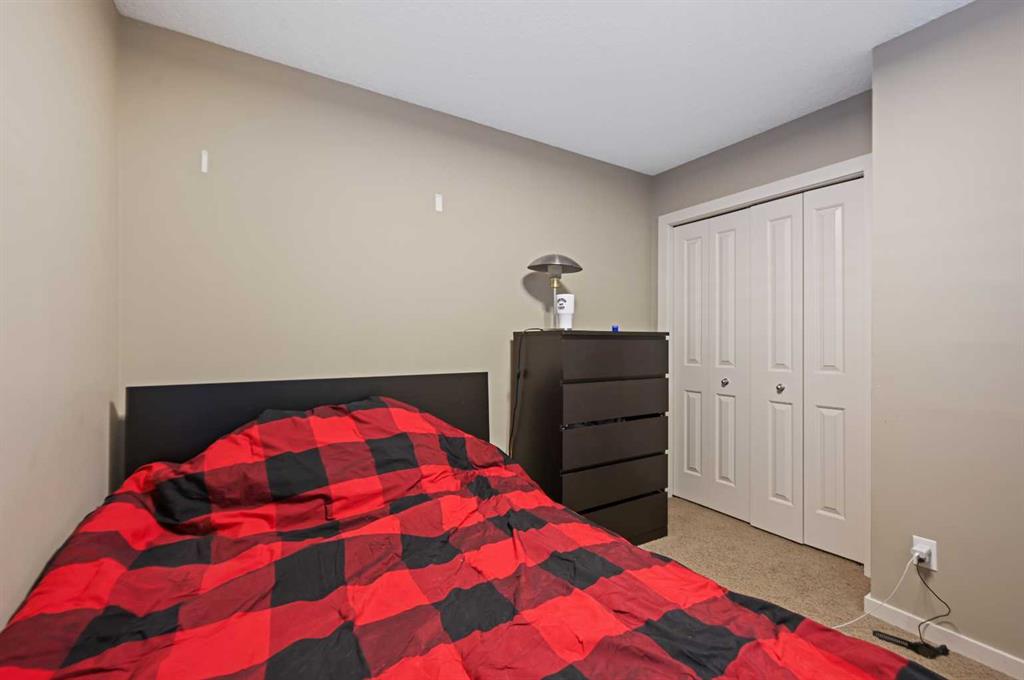 147 Mahogany Terrace SE