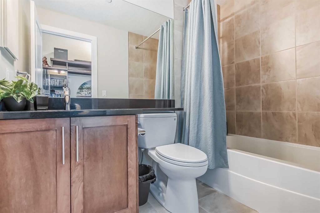 1005A Westmount Drive, #210