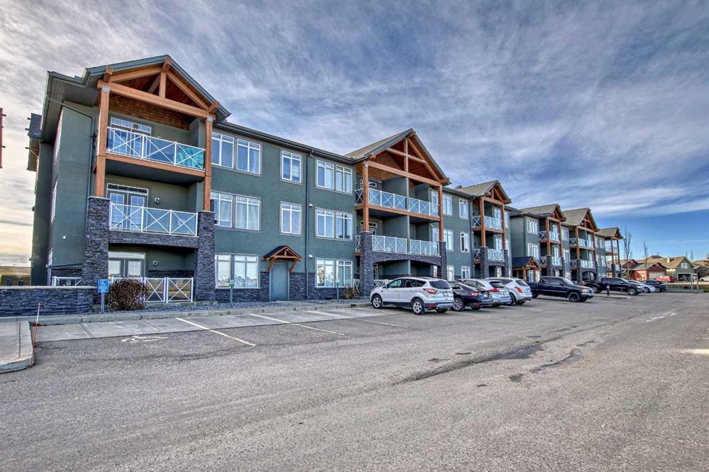 1005A Westmount Drive, #210