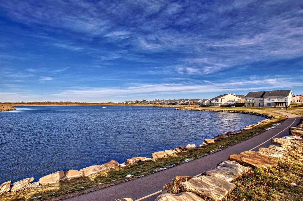 1005A Westmount Drive, #210