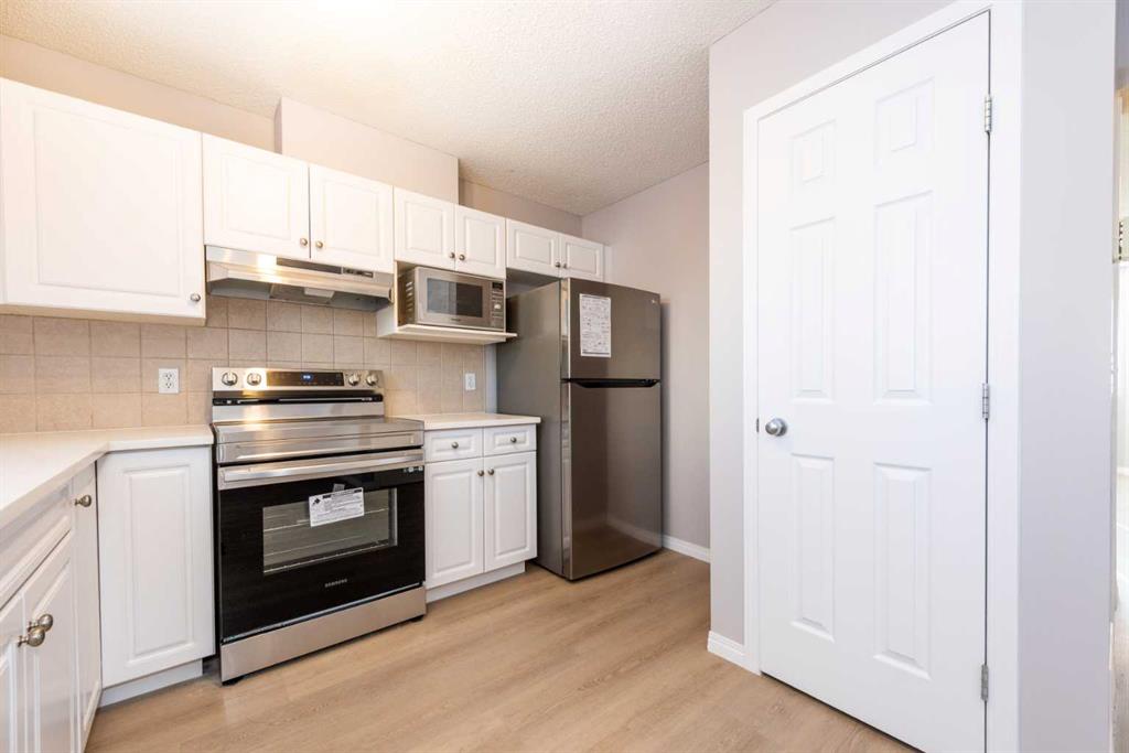20 Royal Birch Villas NW