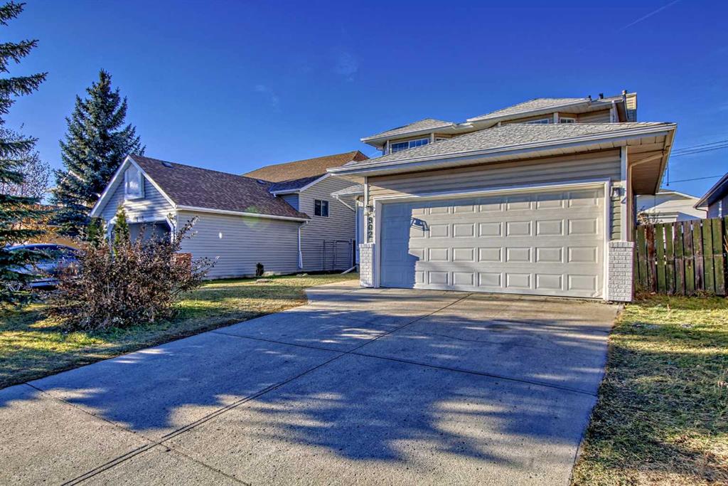 902 Applewood Drive SE