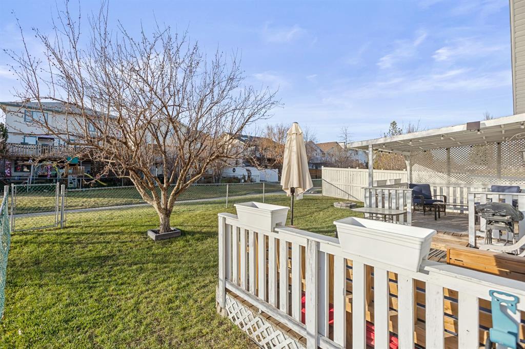 164 Harvest Oak Way NE