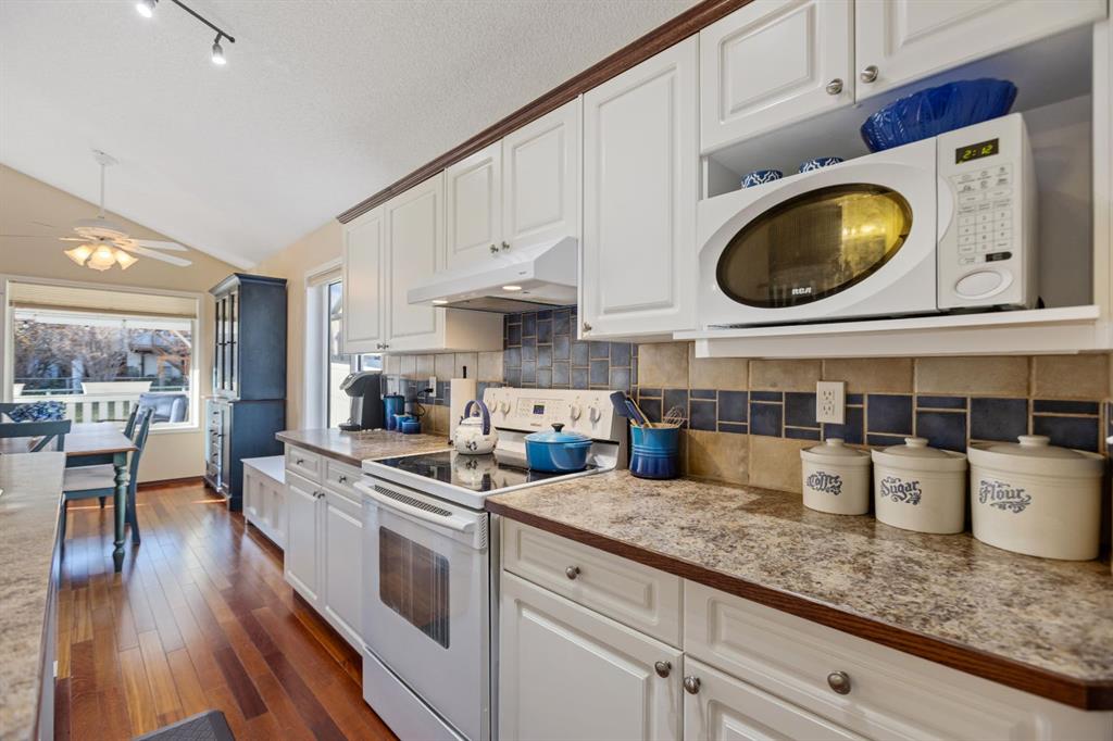 164 Harvest Oak Way NE