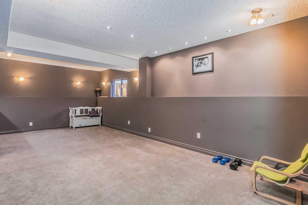 171 Coville Close NE