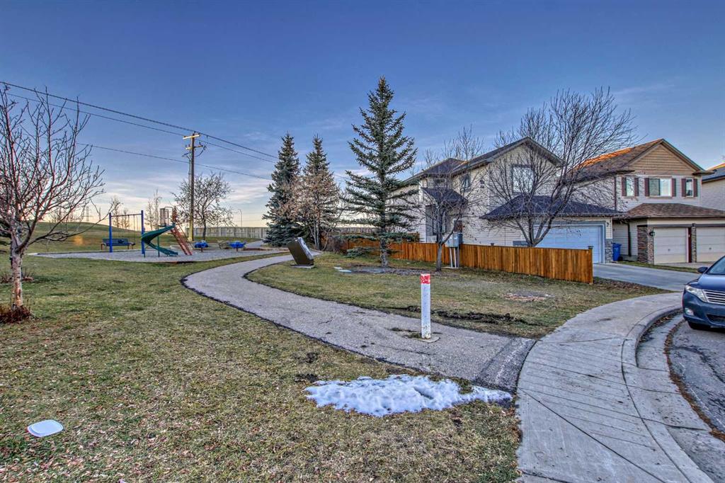 171 Coville Close NE