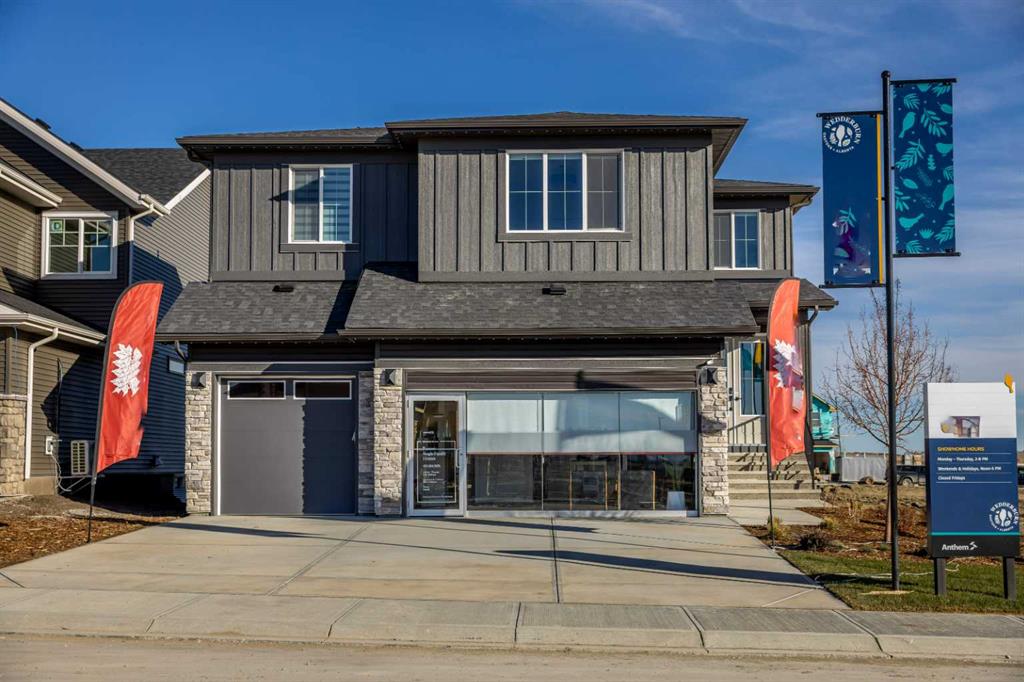 8 Emerson Crescent