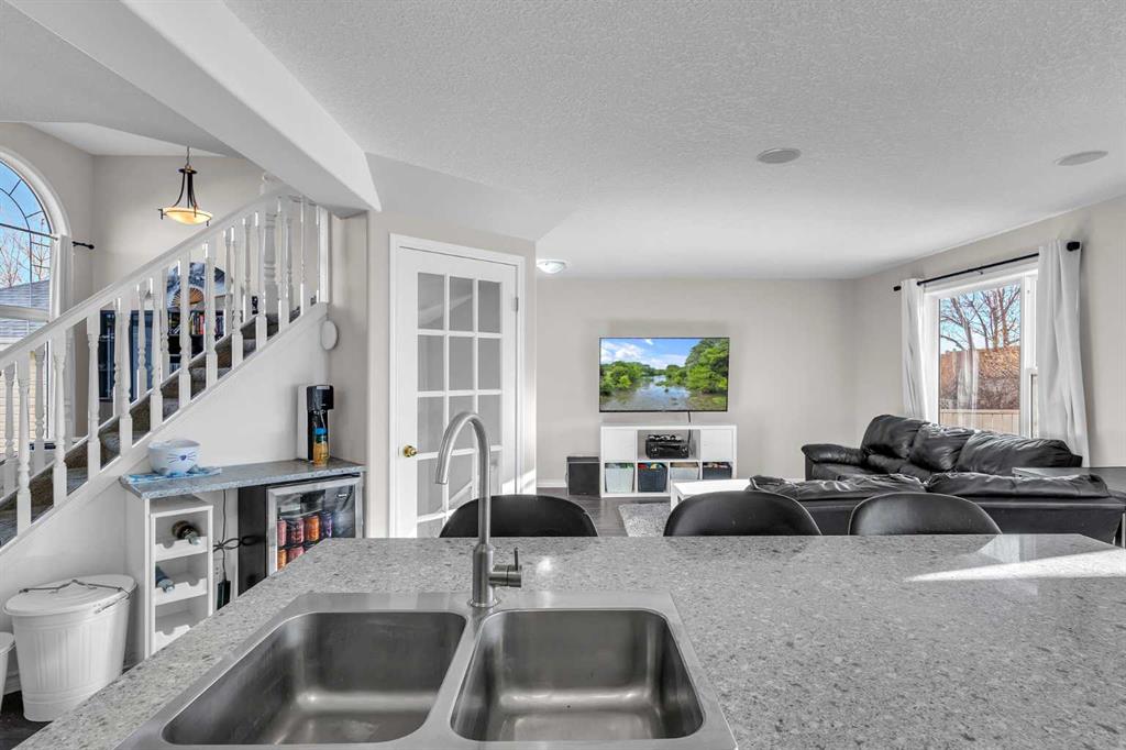 122 Somerglen Road SW