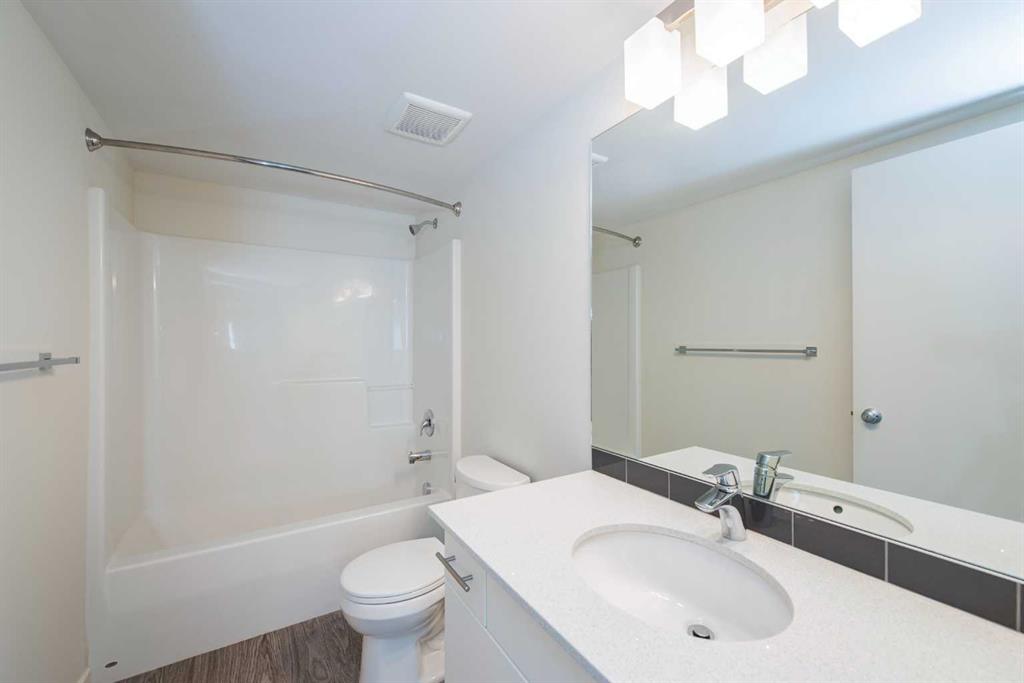 181 Skyview Ranch Manor NE, #1207