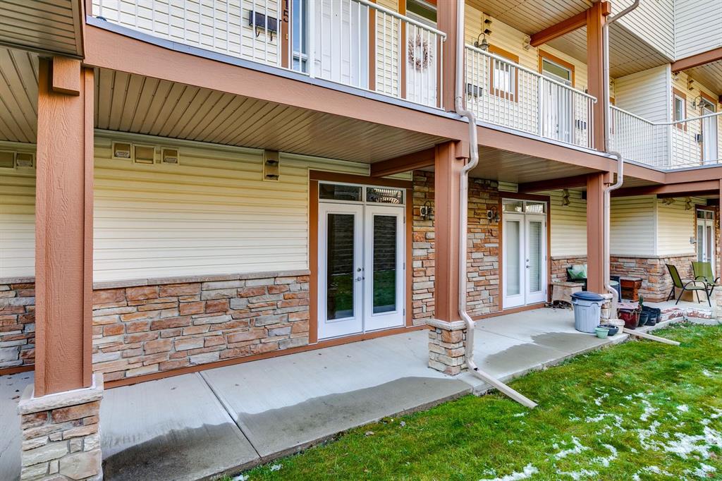 133 Rockyledge View NW, #4