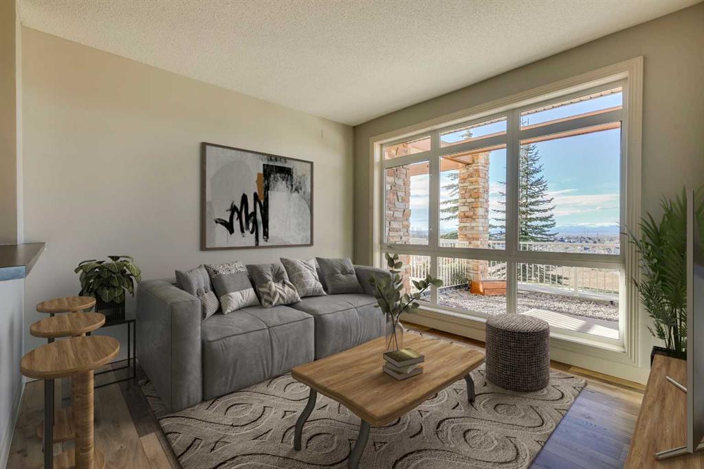 133 Rockyledge View NW, #4