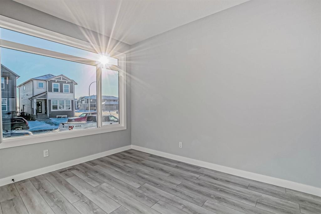 175 Belvedere Green SE