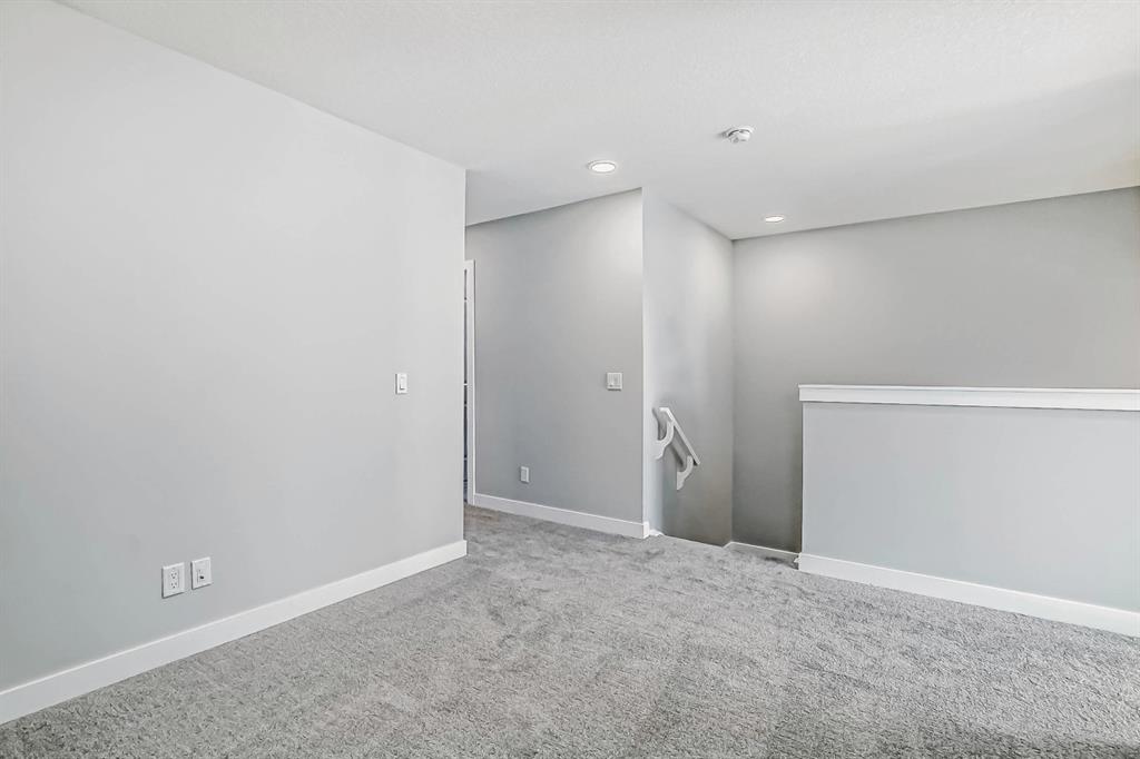 175 Belvedere Green SE