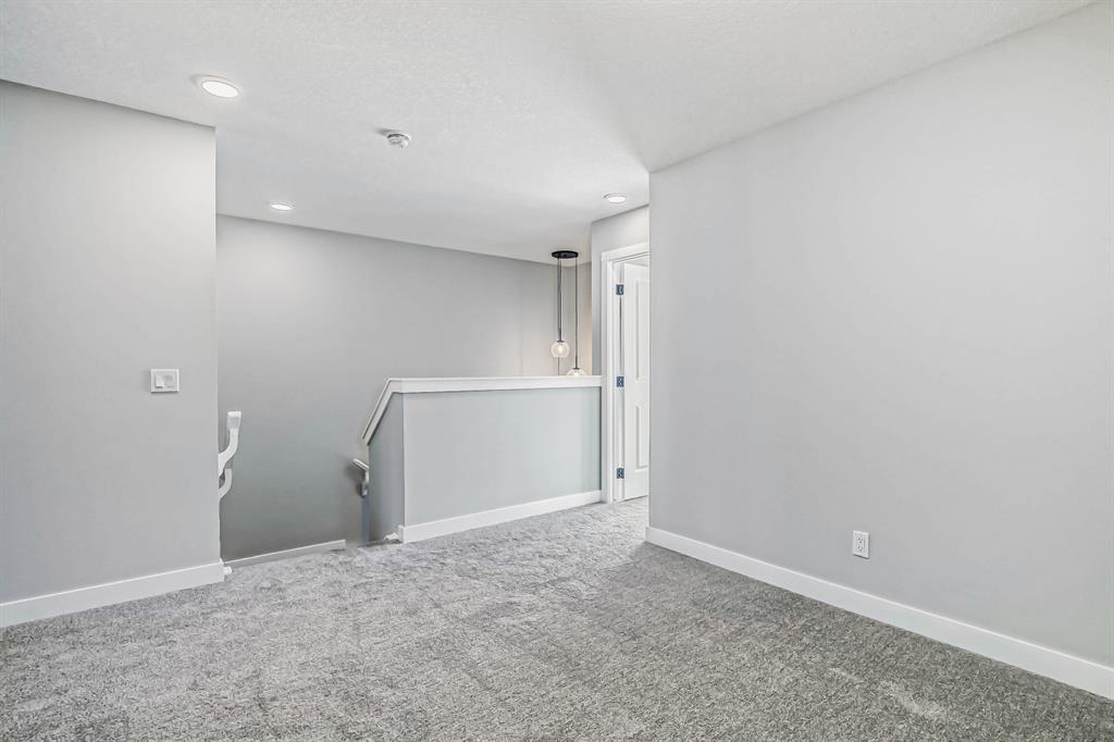 175 Belvedere Green SE