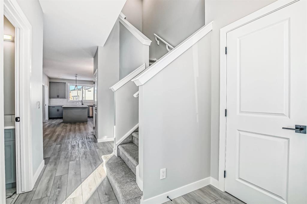 175 Belvedere Green SE